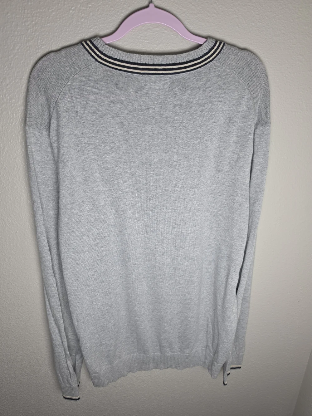 Banana Republic Light Gray V-Neck Sweater with Navy Trim